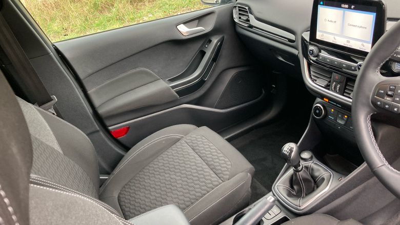 Ford Fiesta 1.0 EcoBoost Titanium 5dr Petrol Hatchback